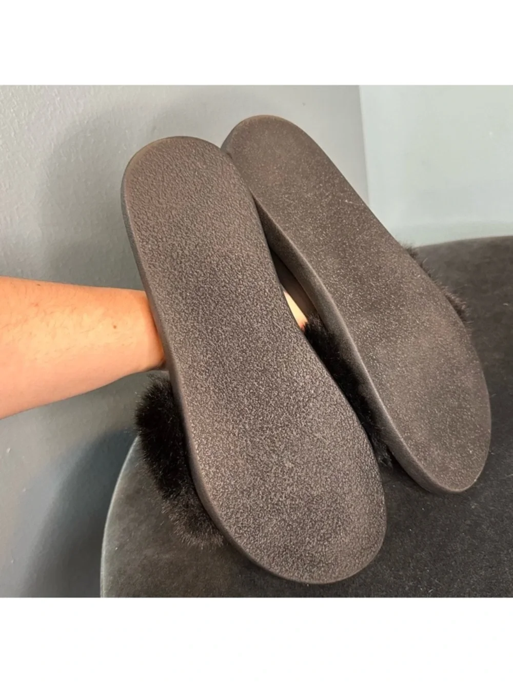 Steve Madden Delphina Faux Fur Open Toe Slide Slipper Sandals in Black - Picture 7 of 9